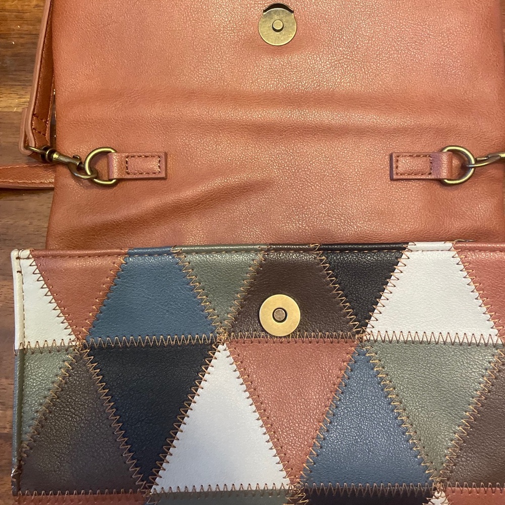 NWOT Frye and Co. Geometric Patchwork Crossbody Bag - Picture 2 of 10